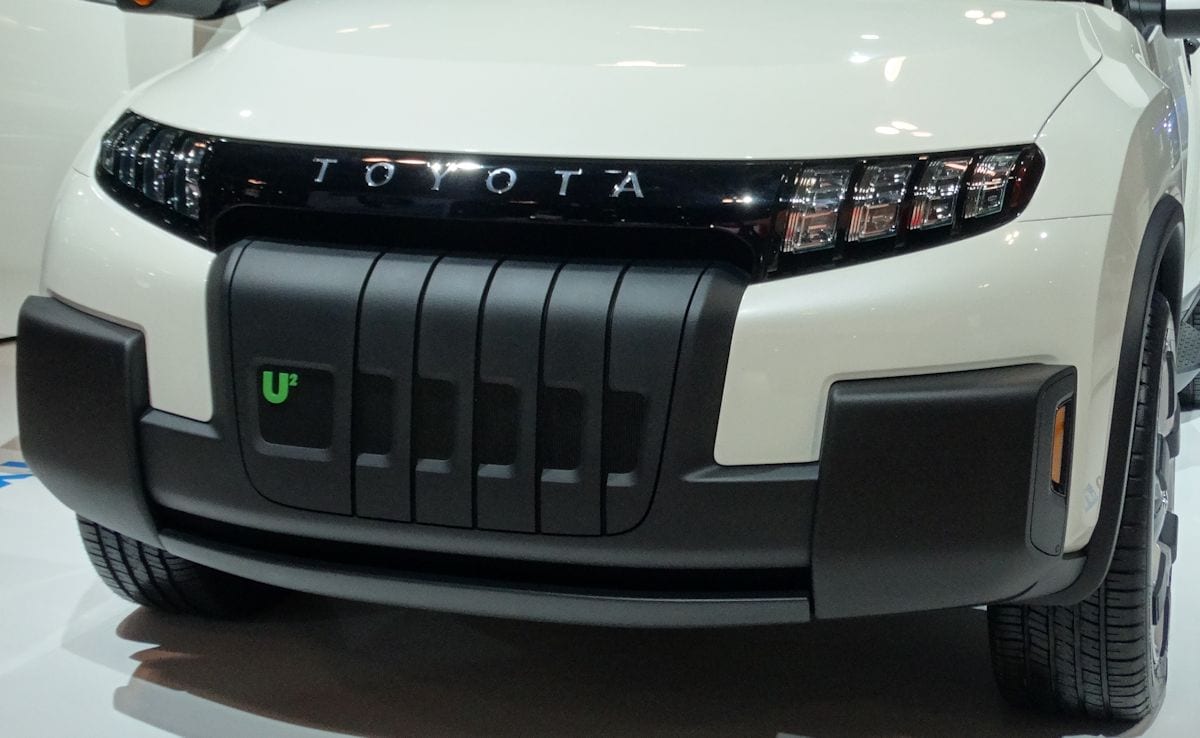 Toyota U-Squared Concept Front